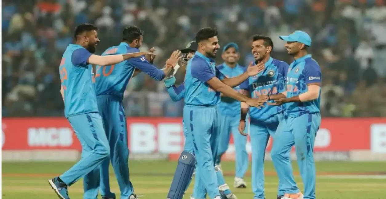 ‘पेशेवर क्रिकेटर ऐसा नहीं कर सकते’, टीम इंडिया के ‘बहाने’ पर बरसा भारतीय दिग्गज