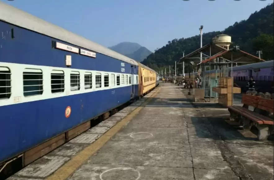 छठ और दीपावली पर रेलवे का तोहफा