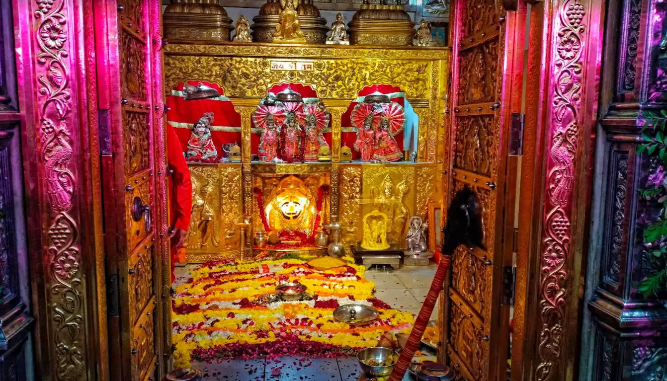 श्री सालासर धाम मंदिर सिरसा में श्रद्धापूर्वक और हर्षोल्लास के  साथ मनाया गया शरद पूर्णिमा महोत्सव