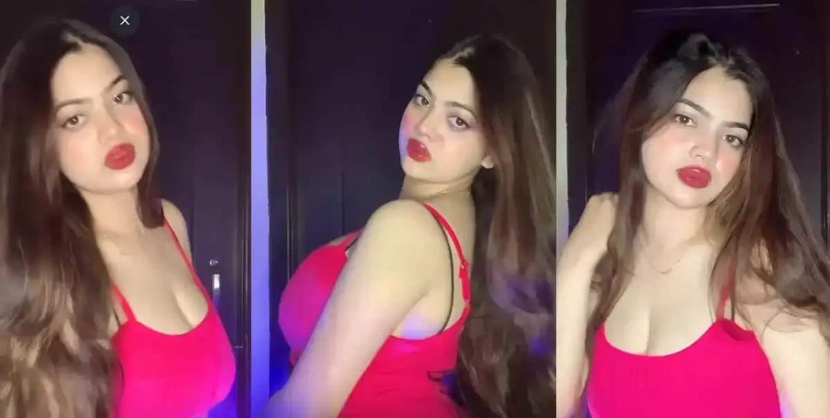 Indian Desi Sexy Videos: हॉट गर्ल ने कैमरे के सामने बिखेरा अपना जलवा, सेक्सी वीडियो हुआ वायरल