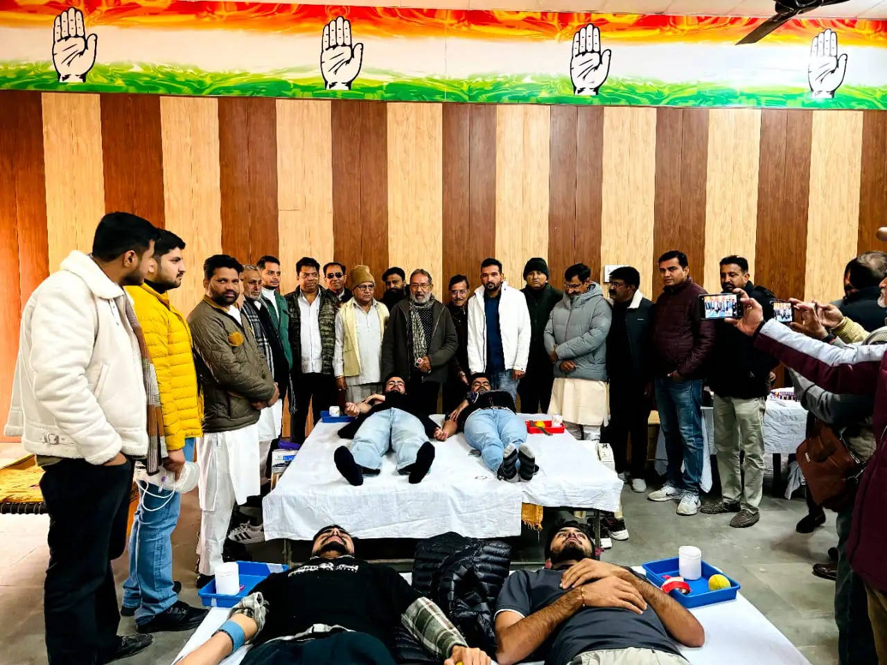 NSUI organized blood donation camp on the birthday of Rajya Sabha MP Deependra Hooda.