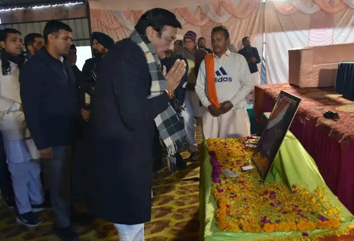 बिजली मंत्री रणजीत सिंह ने गांव पन्नीवाला मोटा में आंगनवाड़ी वर्कर सम्मान समारोह में की शिरकत