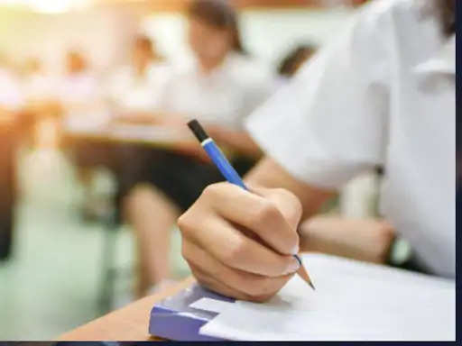 विद्यार्थियों से वसूली फीस और टीचरों की सैलरी की जानकारी नहीं देने वाले जिला के प्राइवेट स्कूलों पर होगी कार्रवाई