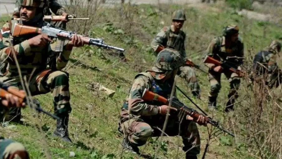 जम्मू कश्मीर के पुंछ सेक्टर में सुरक्षाबलों को बड़ी सफलता, 2 घुसपैठियों को मार गिराया